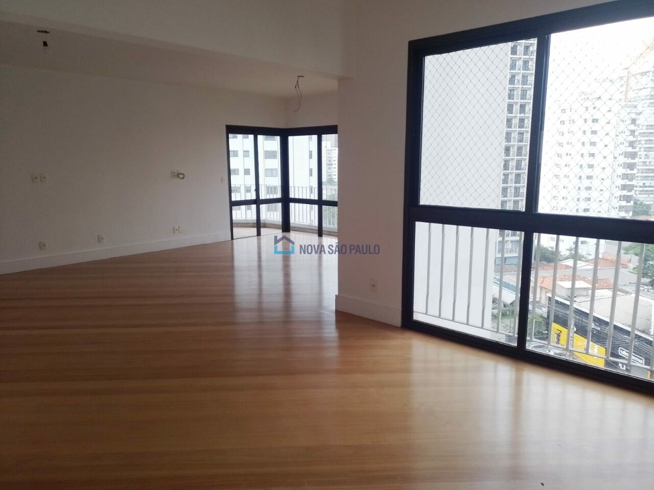 Foto 2 - JA43899