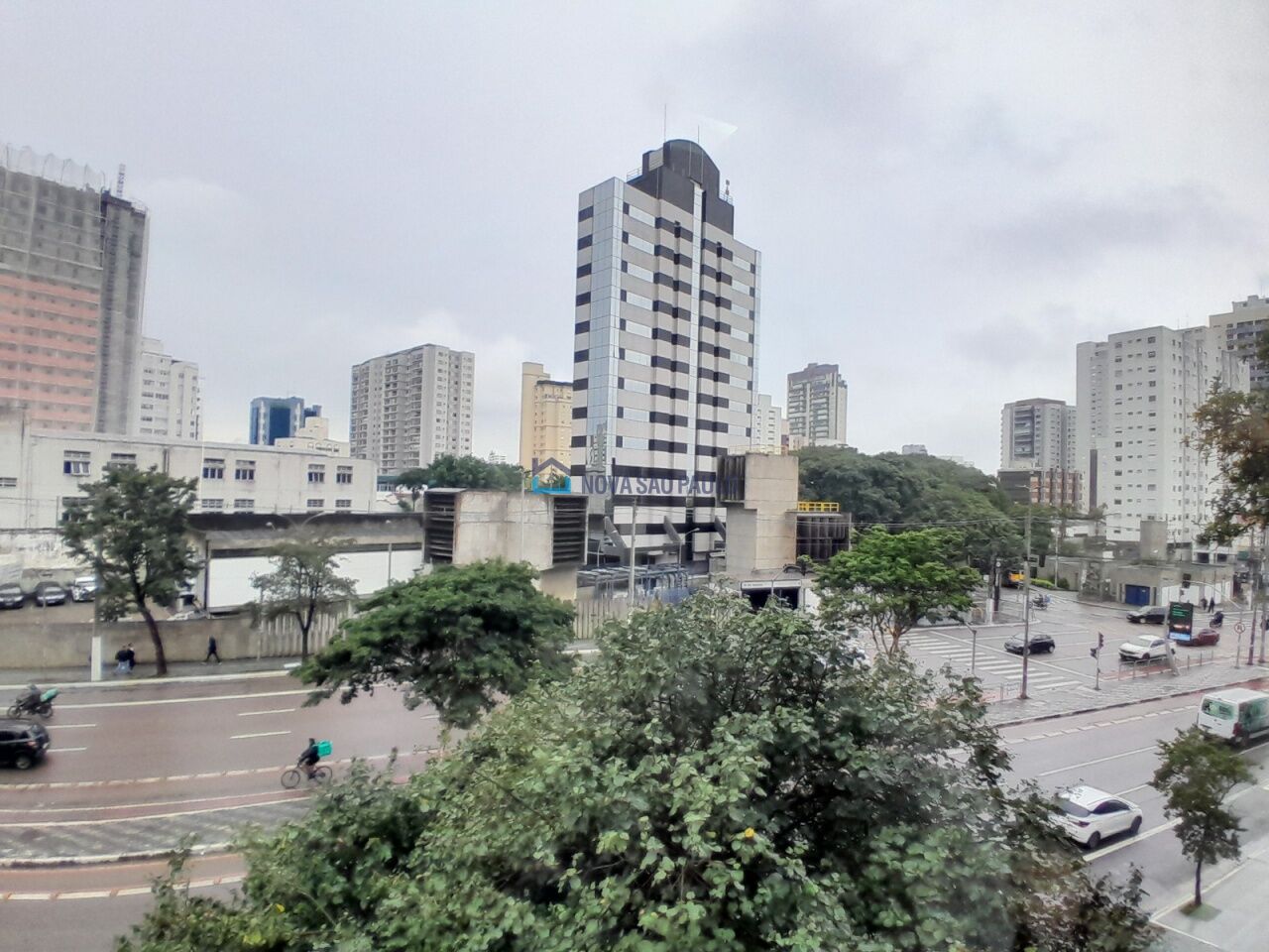 Foto 4 - JA44843