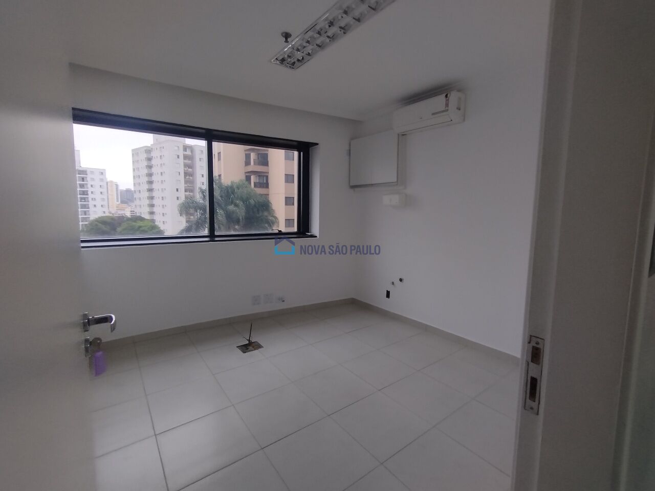 Foto 3 - JA44993