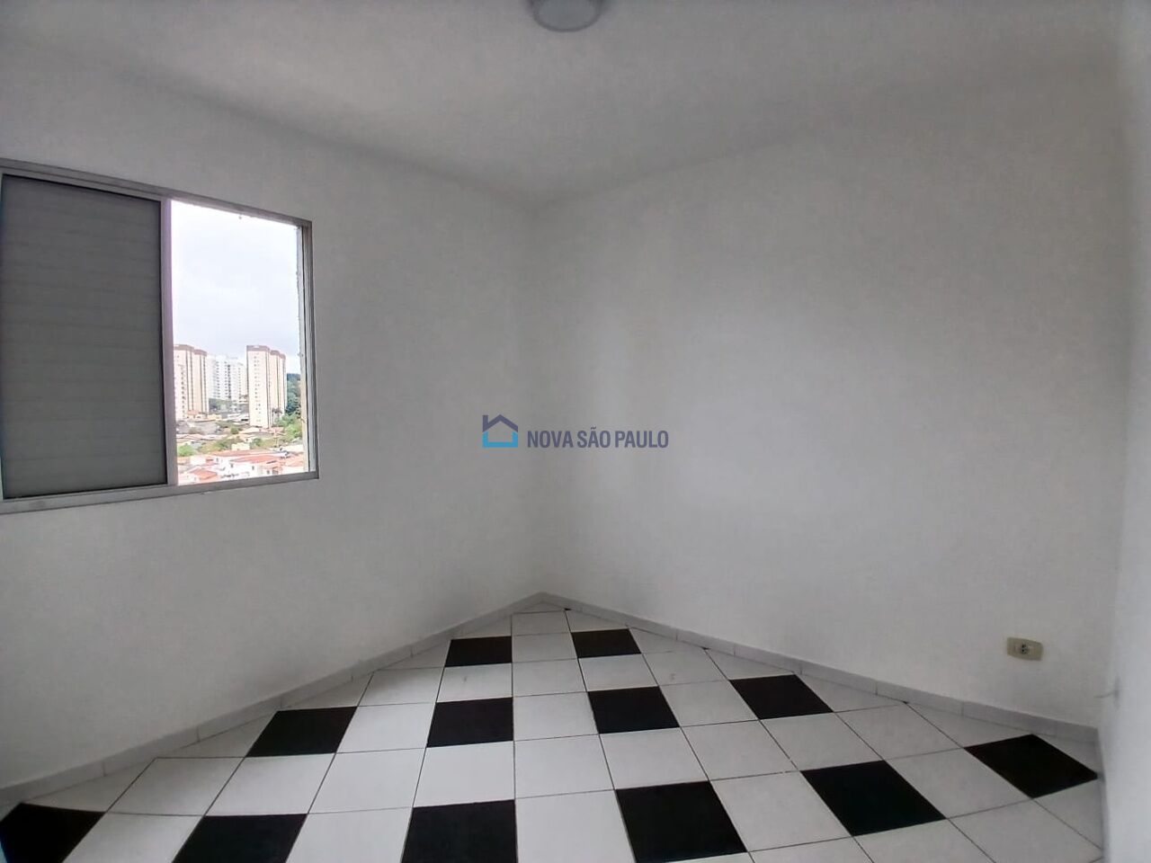 Foto 4 - JA45599