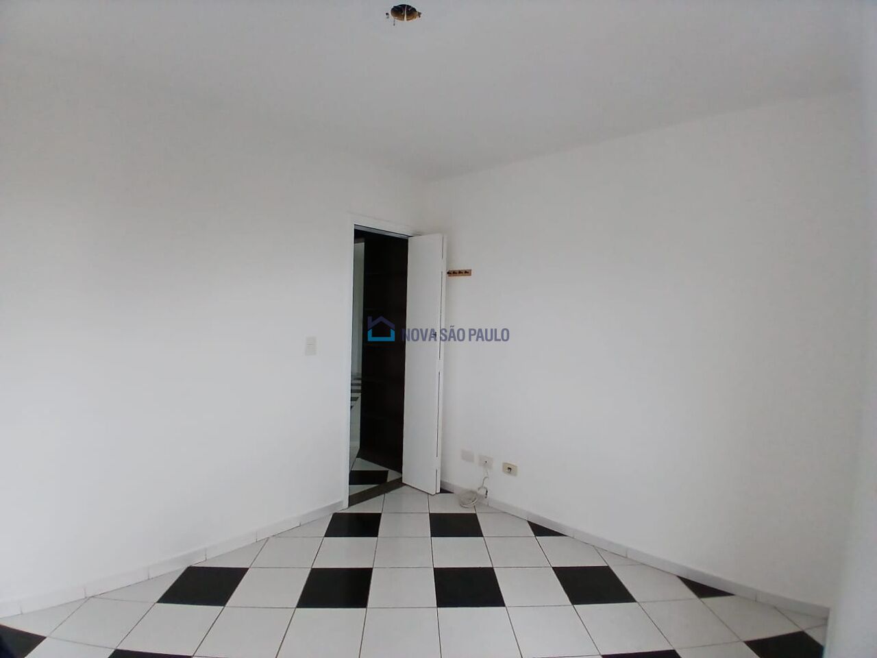 Foto 11 - JA45599