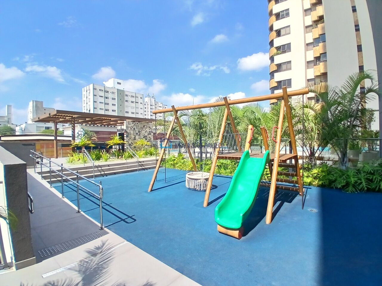 Foto 23 - MO13753