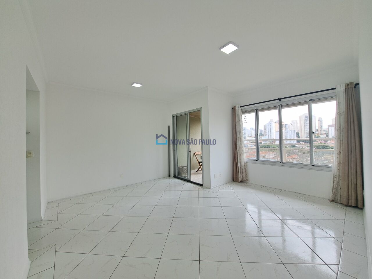 Foto 5 - MO14990