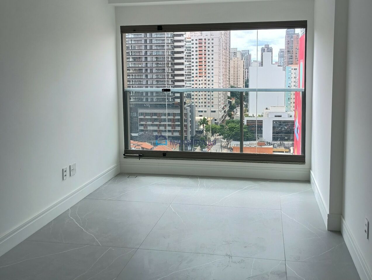 Foto 9 - MO15169