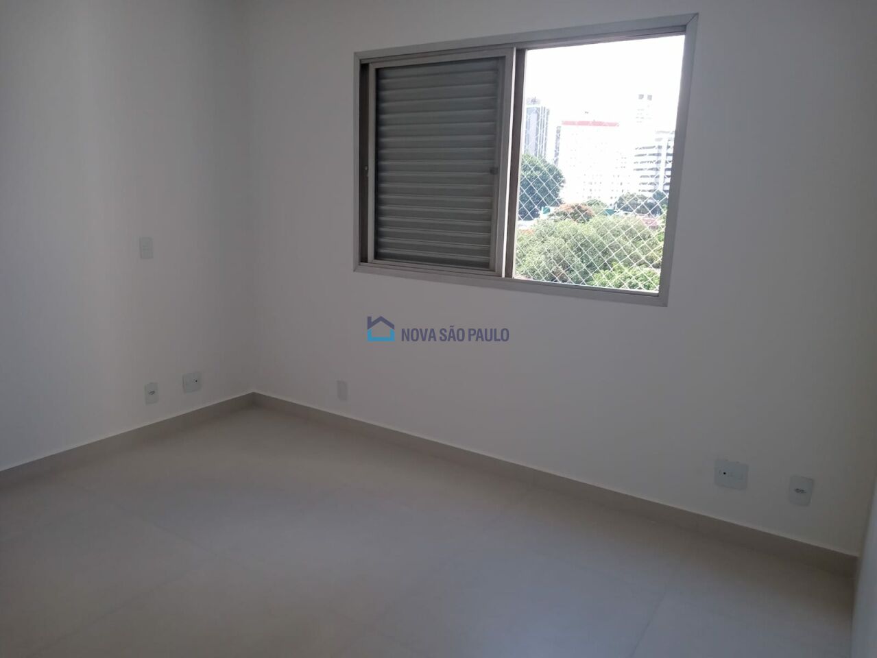 Foto 5 - MO15278