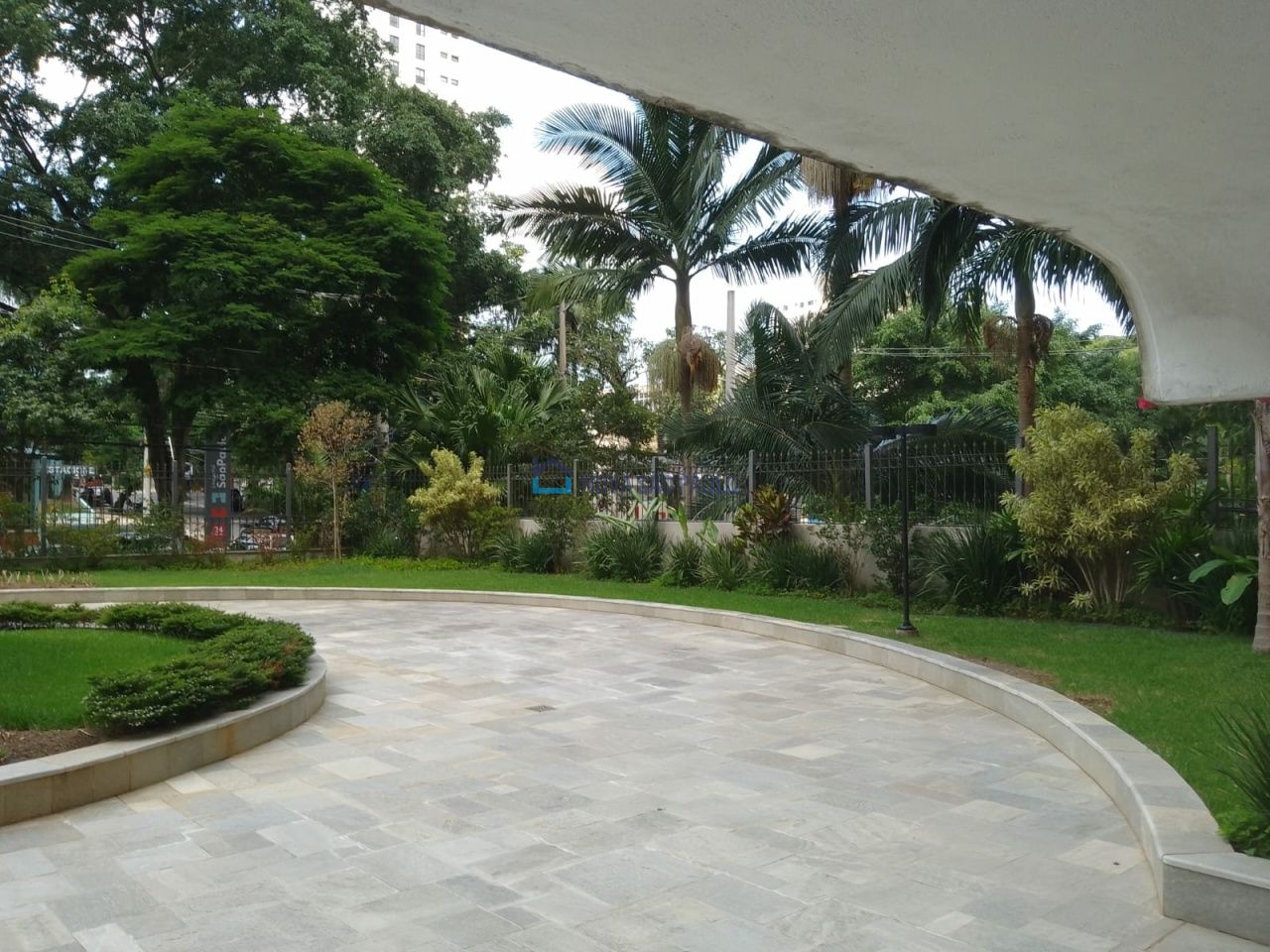 Foto 21 - MO15612