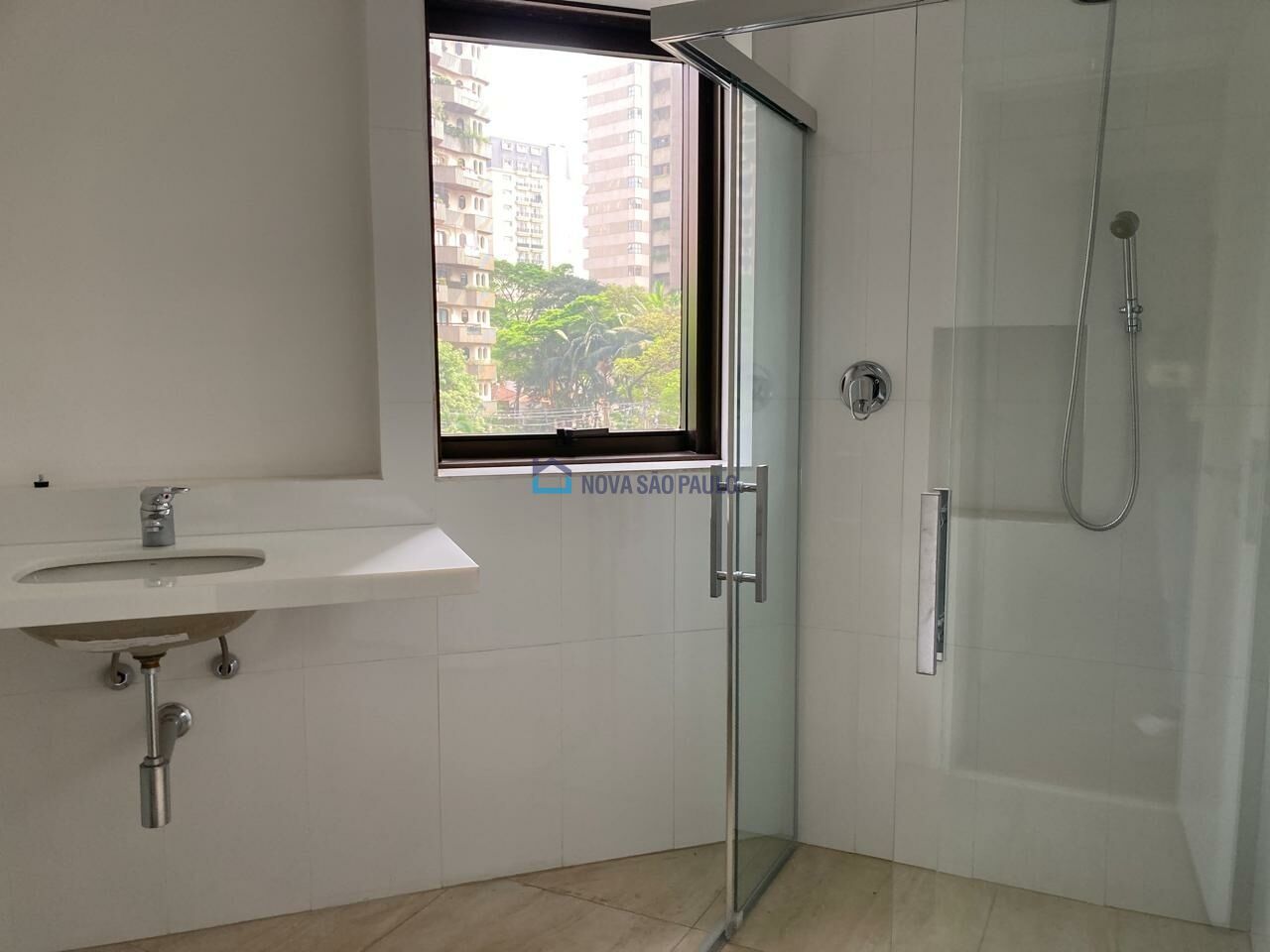 Foto 9 - MO15616