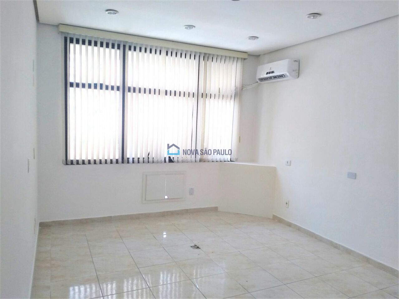 Foto 2 - MO15832
