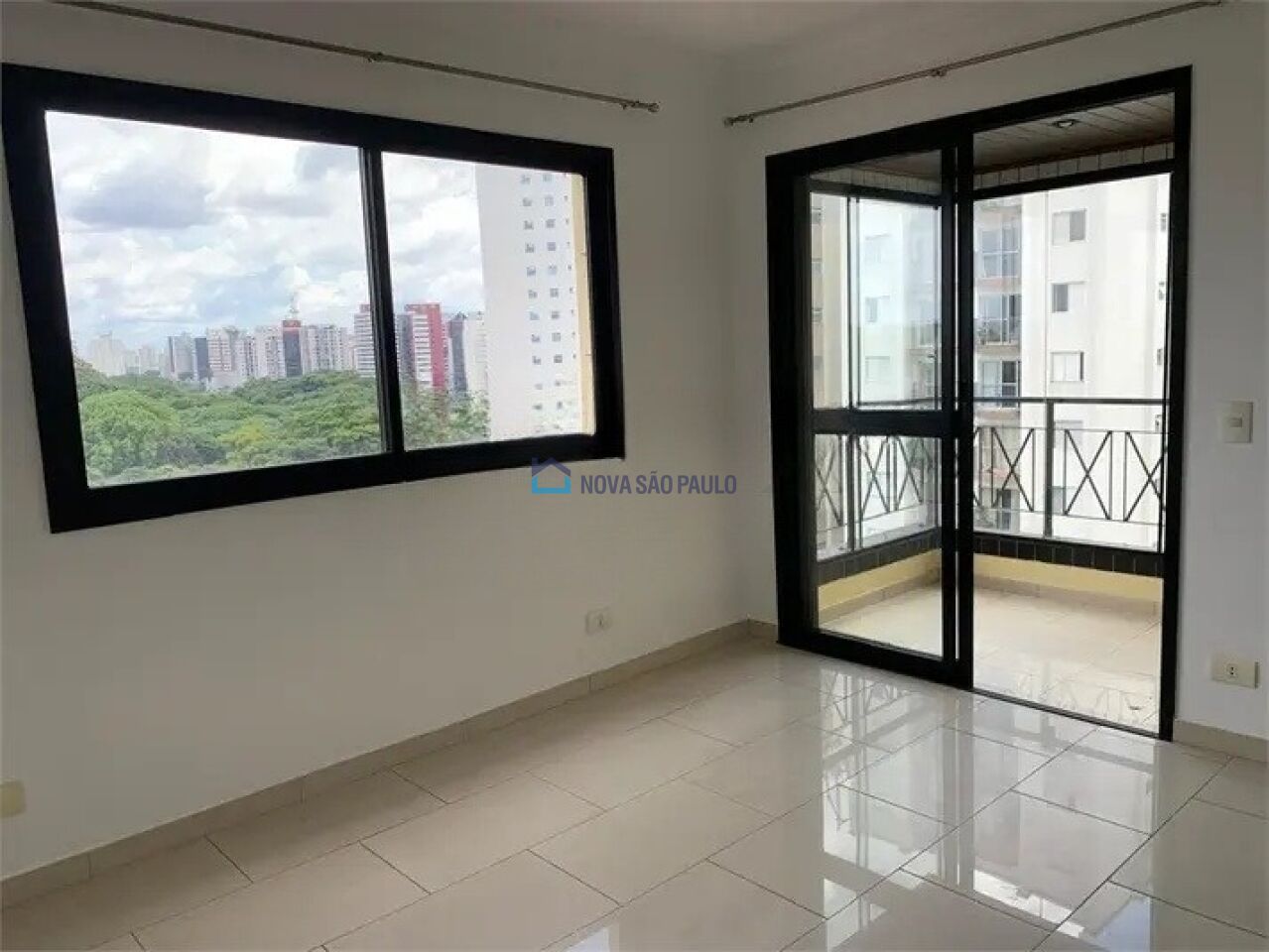 Foto 2 - MO16034