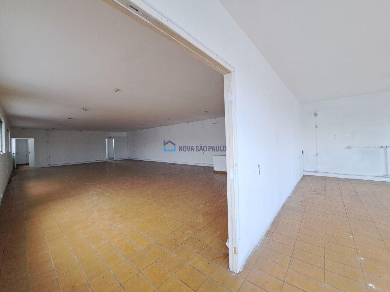 Foto 22 - MO16300