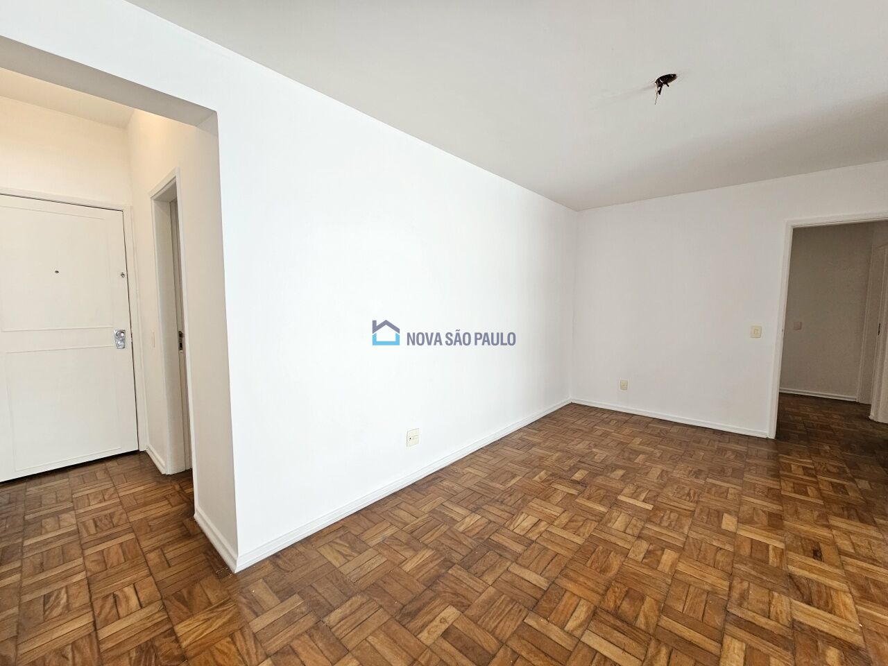 Foto 2 - MO16402
