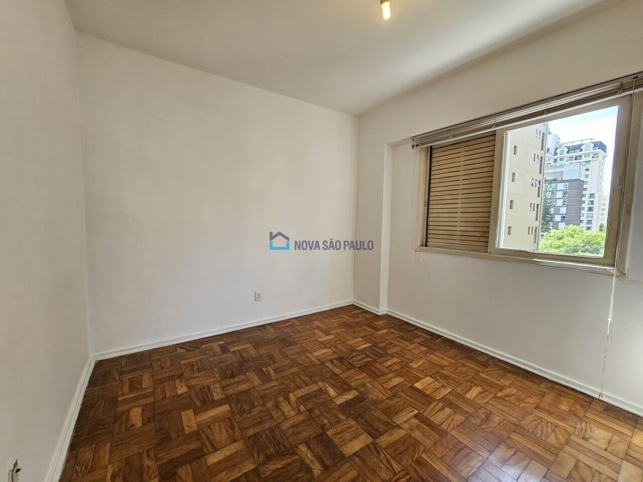 Foto 7 - MO16402