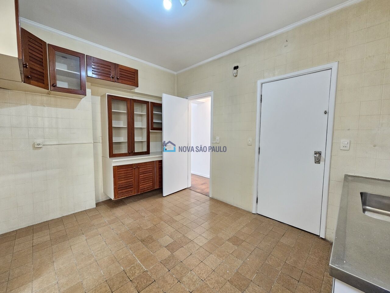 Foto 15 - MO16402