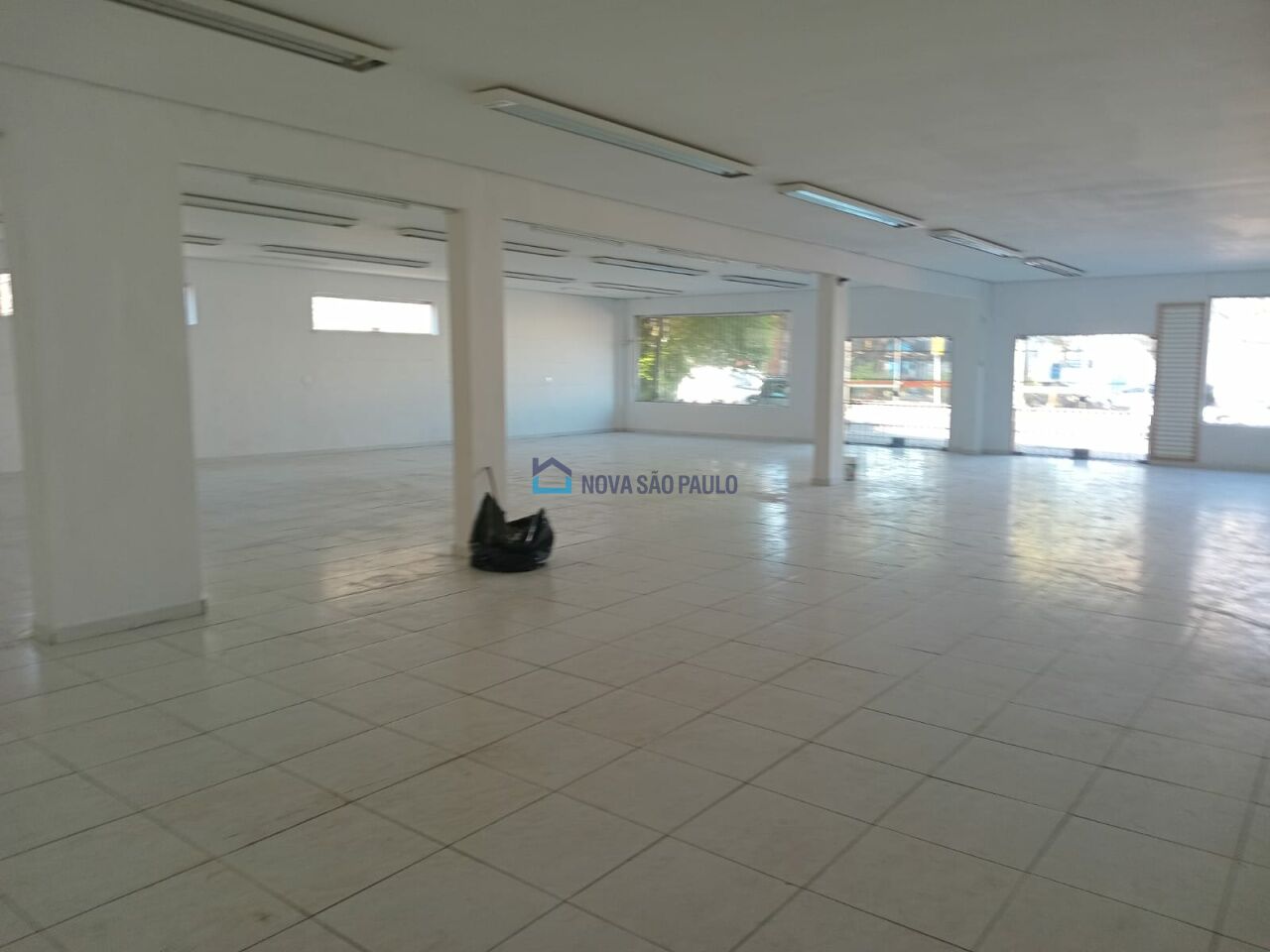 Foto 11 - MO16892
