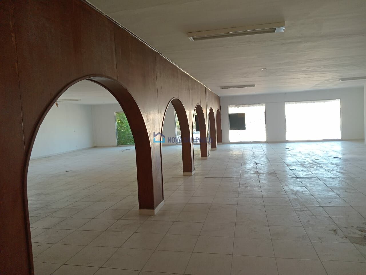 Foto 17 - MO16893