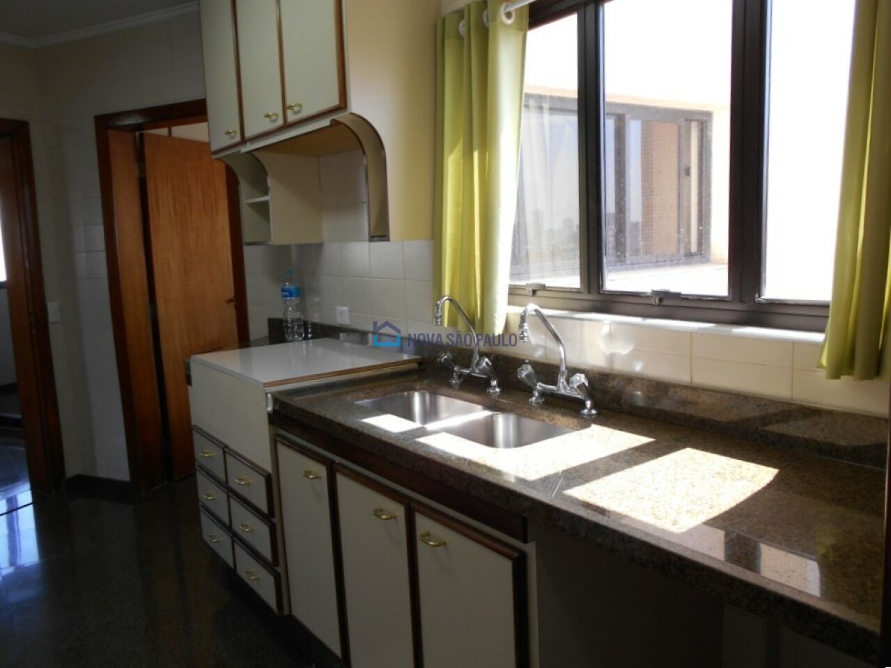 Foto 8 - MO16998