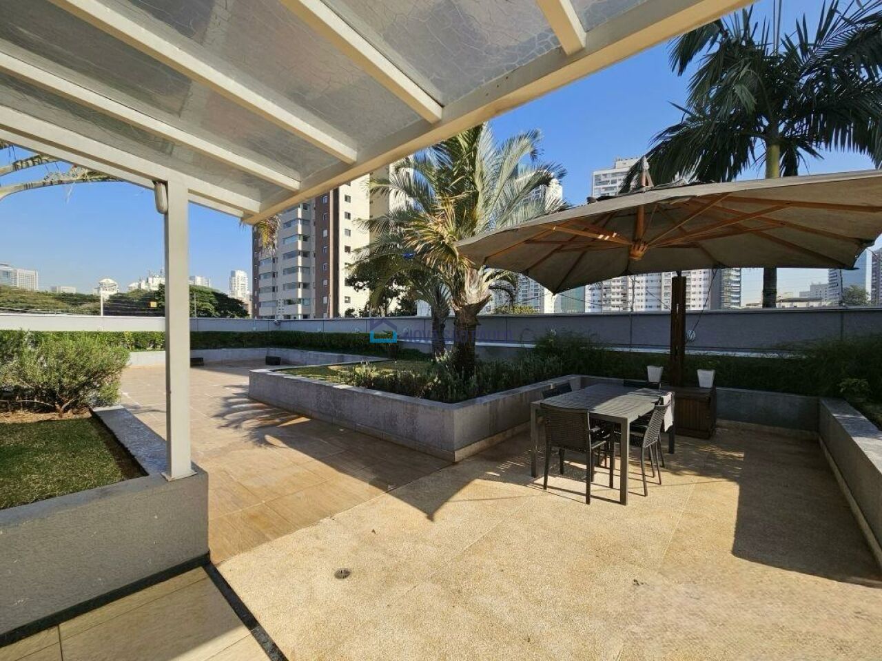 Foto 33 - MO17314