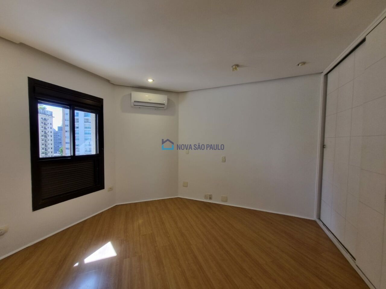 Foto 25 - MO17375