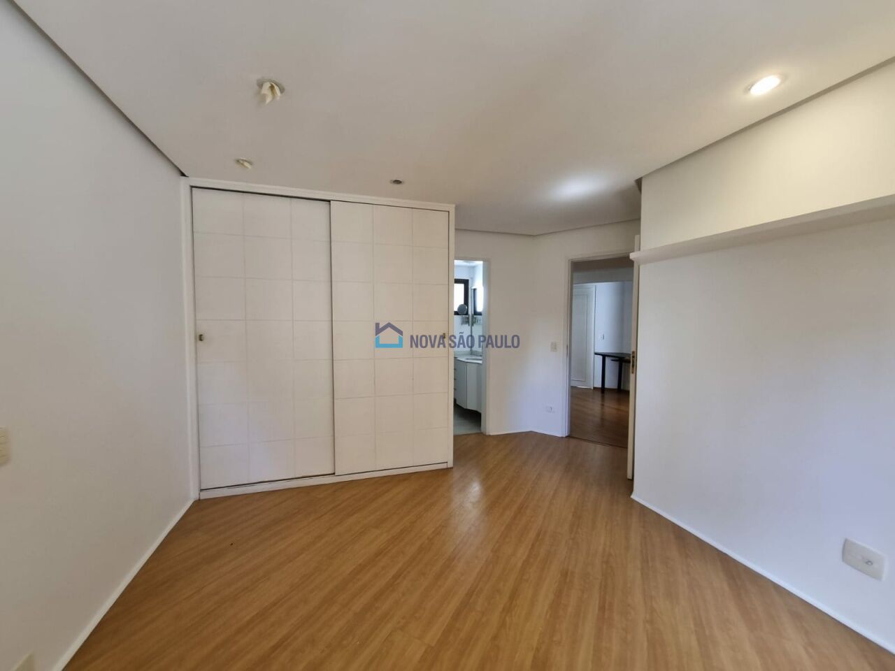 Foto 26 - MO17375