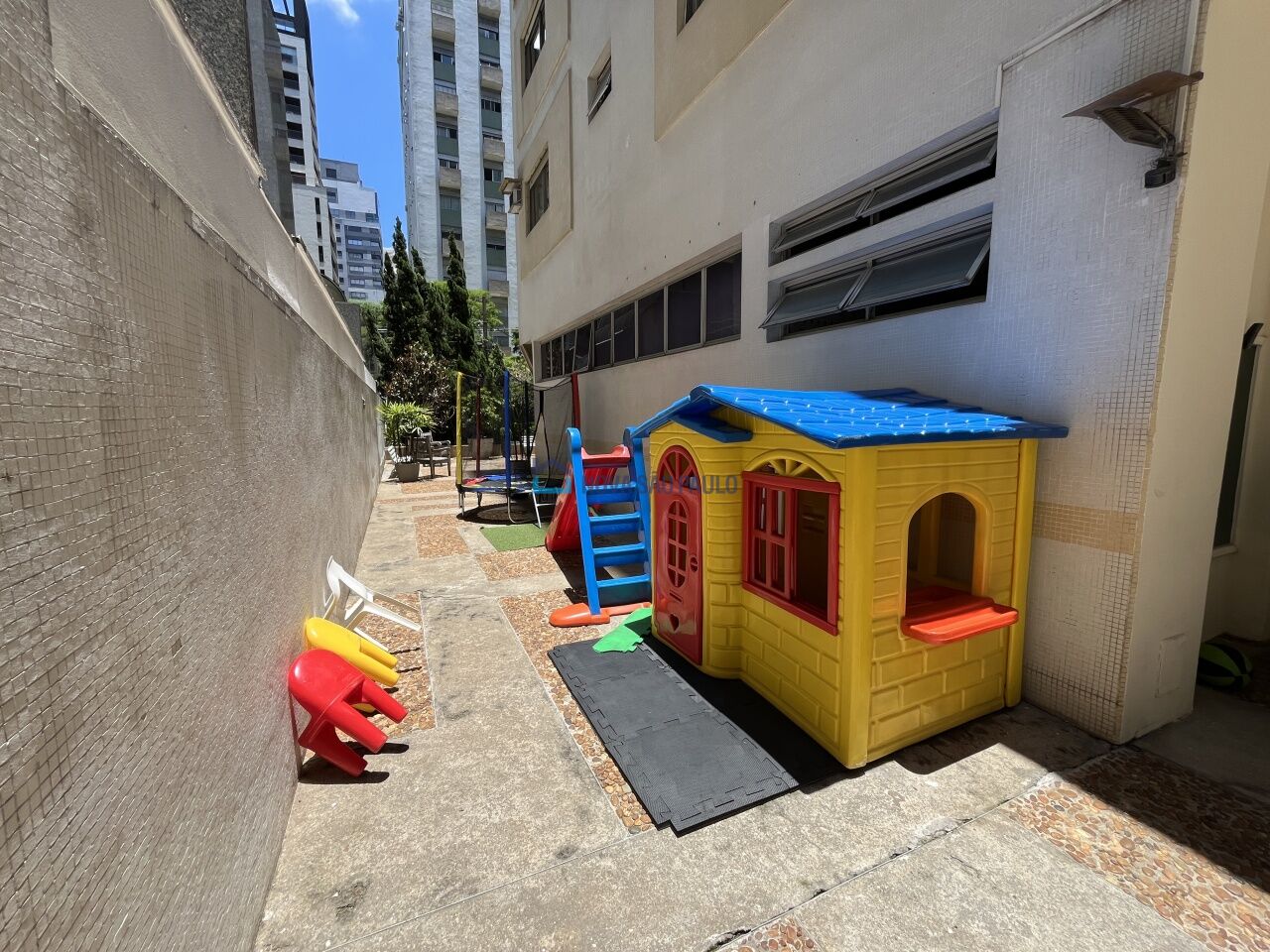 Foto 31 - MO17425
