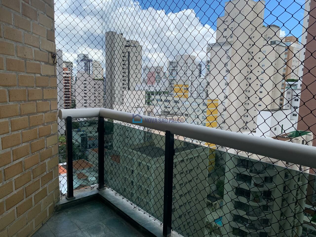 Foto 4 - MO17890