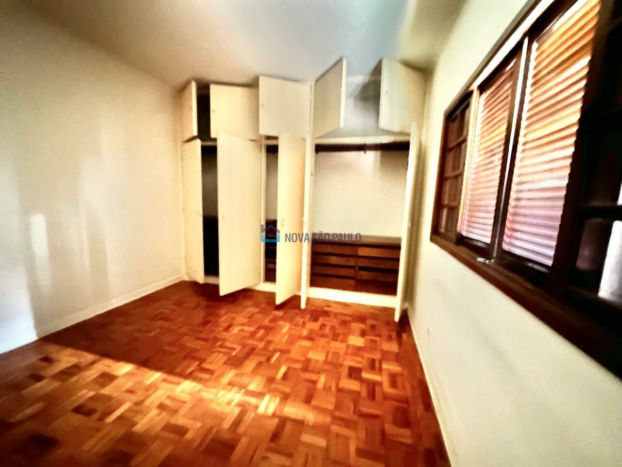 Foto 28 - MO18030