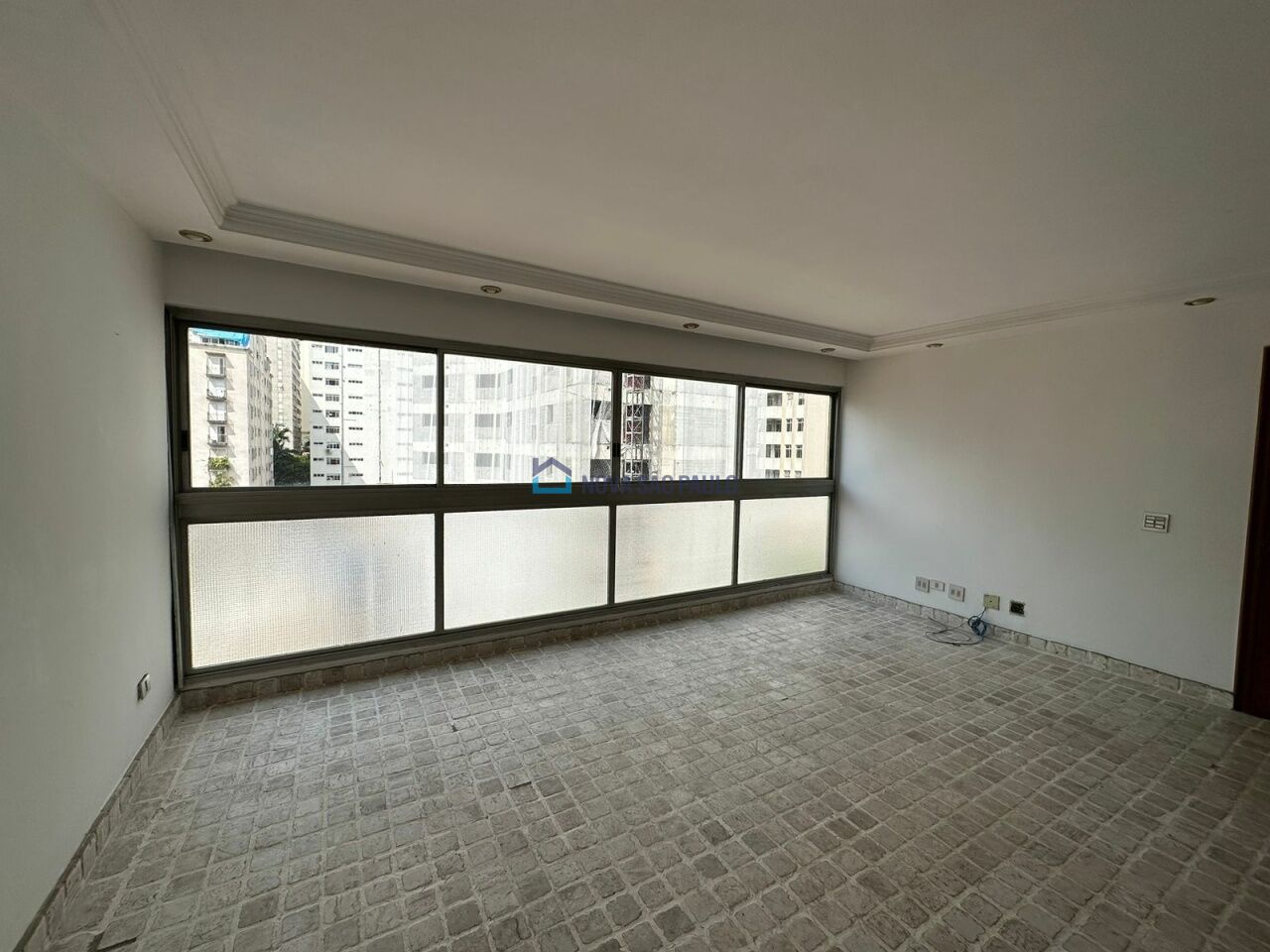Foto 2 - MO18041