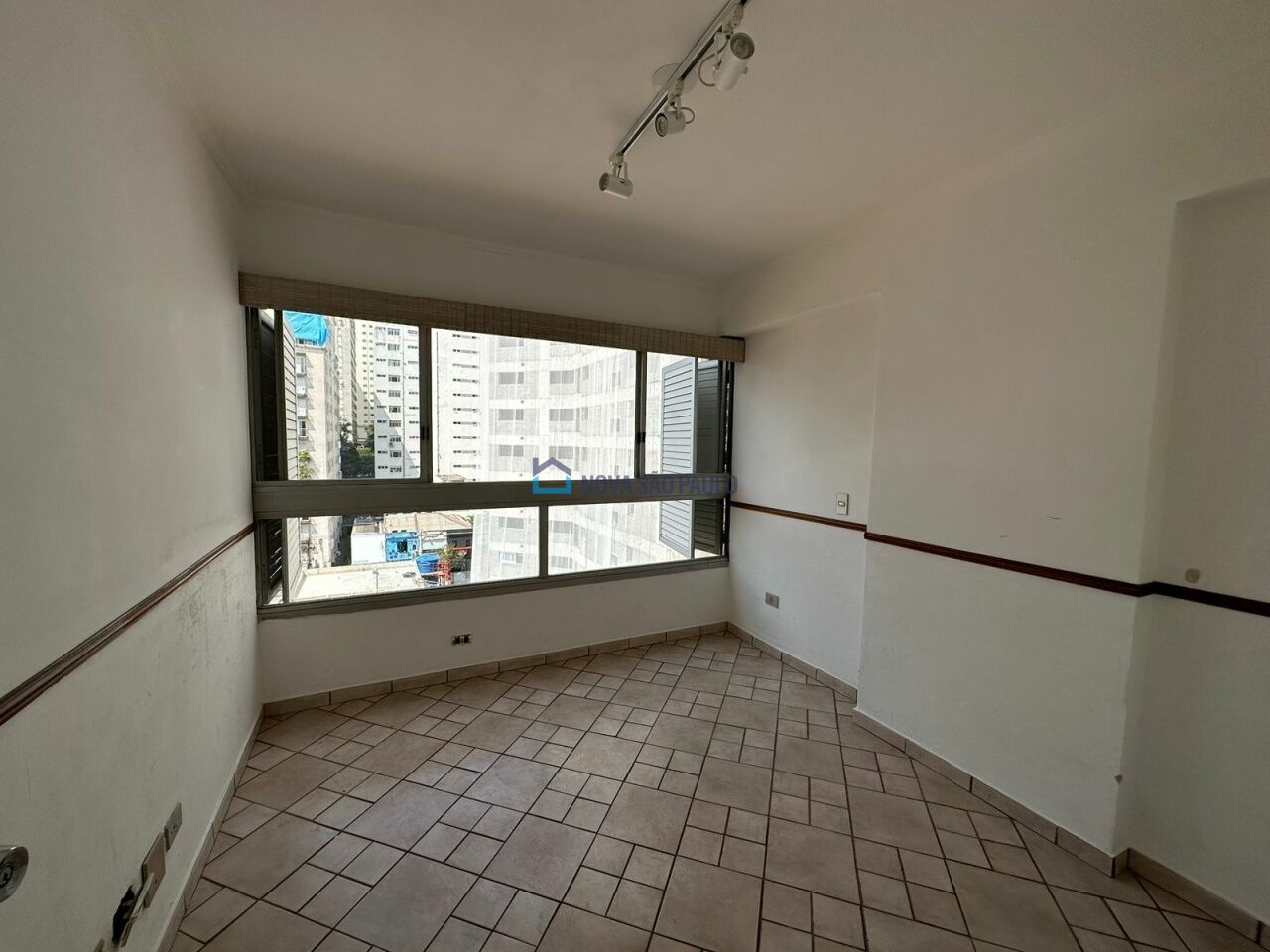 Foto 14 - MO18041