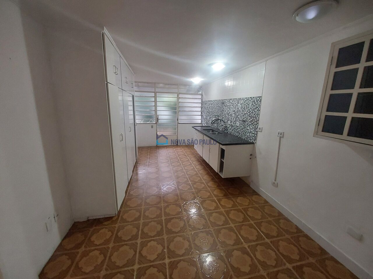 Foto 8 - MO18124