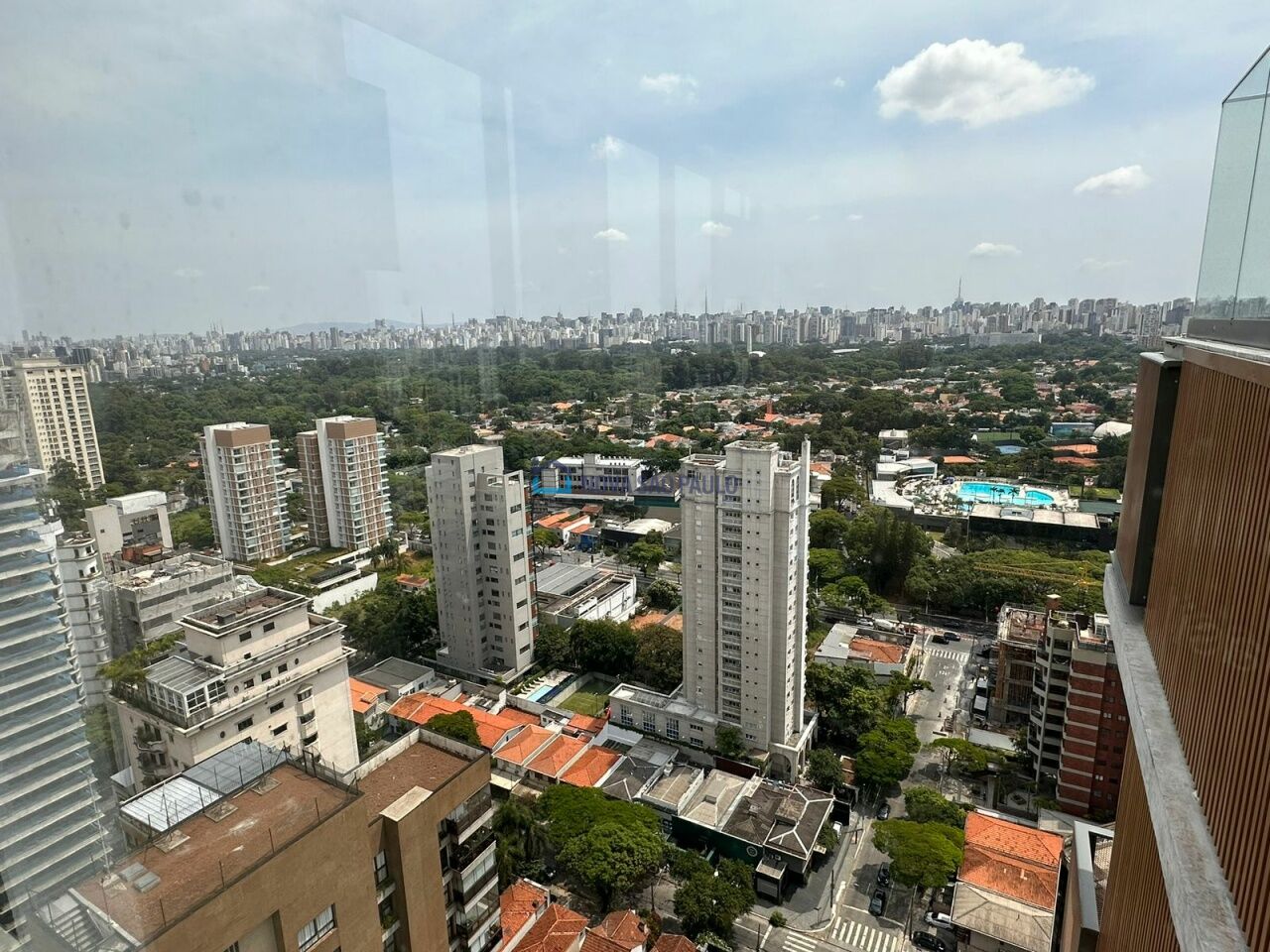 Foto 8 - MO18128