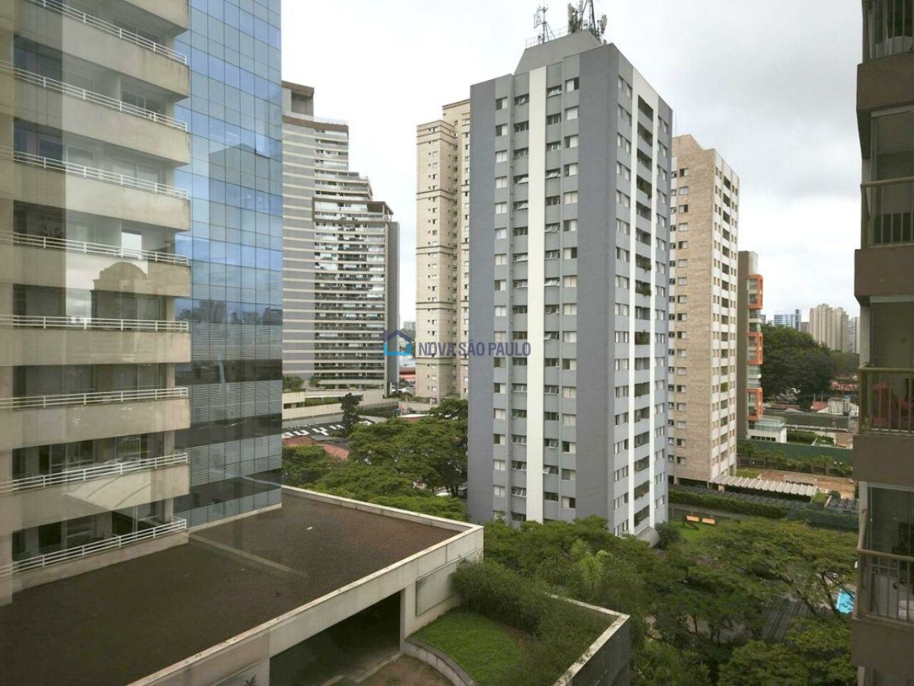 Foto 27 - MO18253