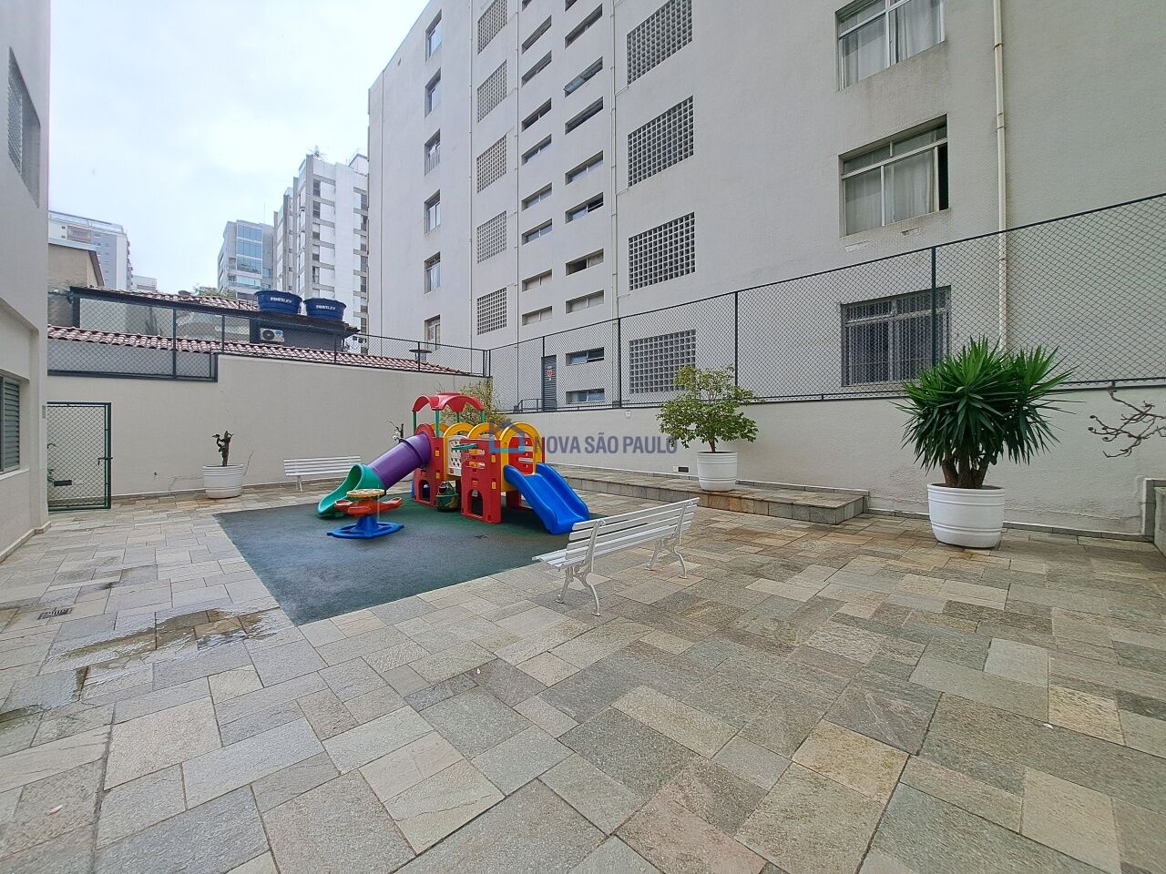 Foto 38 - MO18256