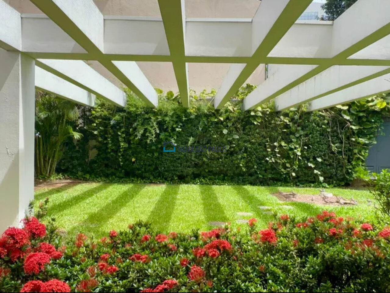 Foto 27 - MO18388