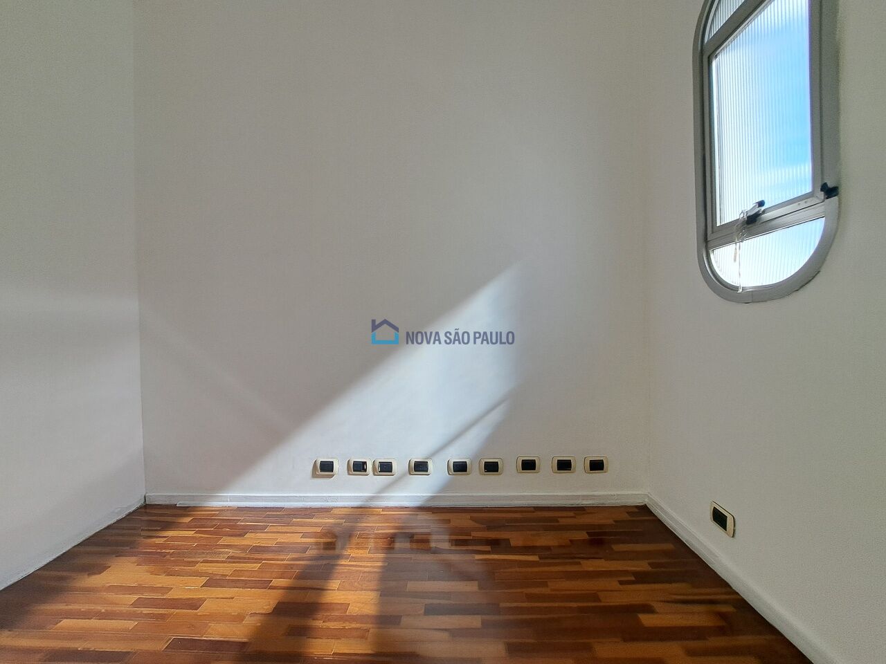 Foto 17 - MO18438