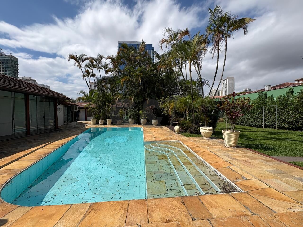 Casa Térrea para Locação - Vila Cordeiro