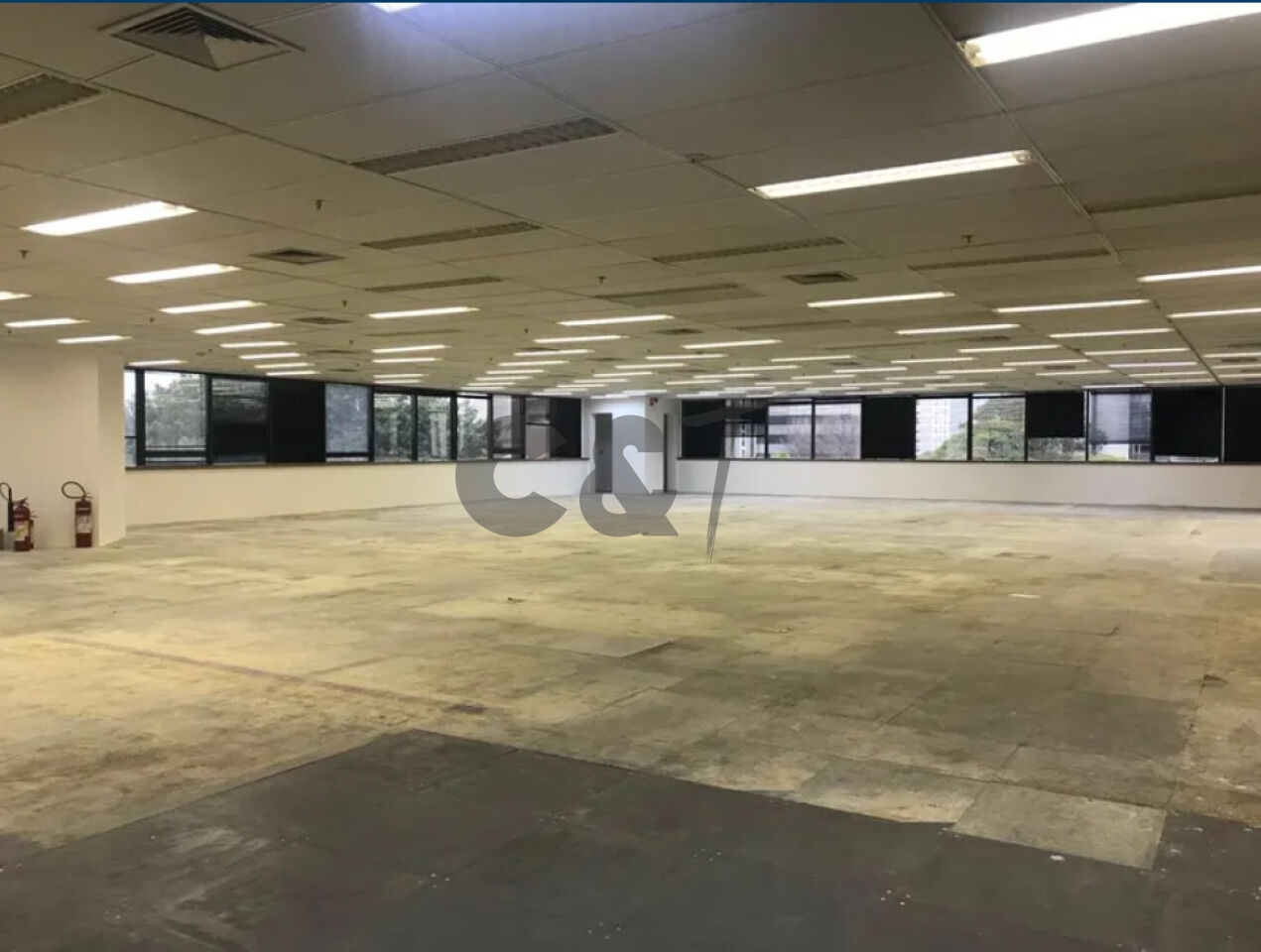 Conj. Comercial para Locação - Cidade Monções