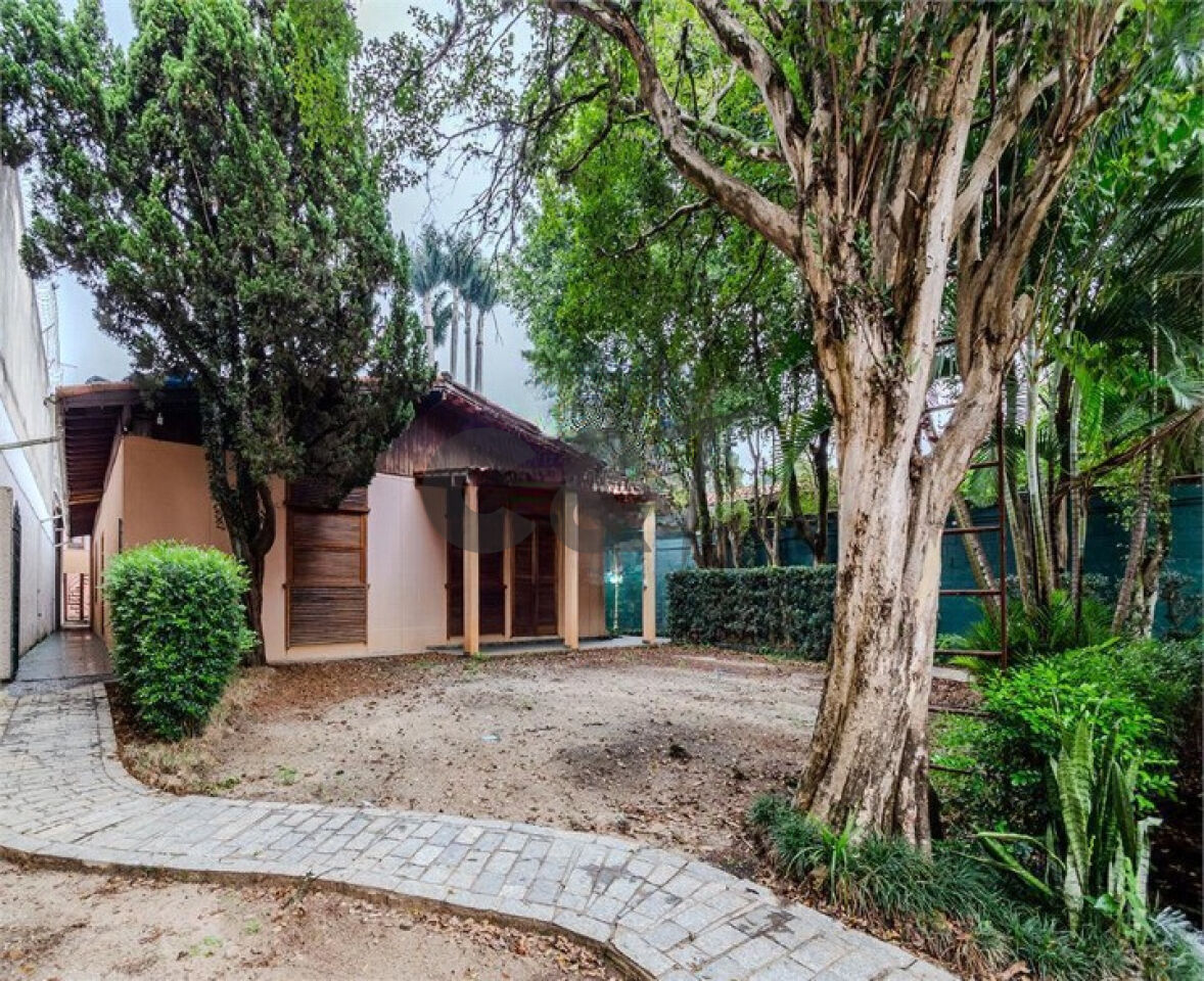 Casa Térrea para Venda - Jardim Petrópolis