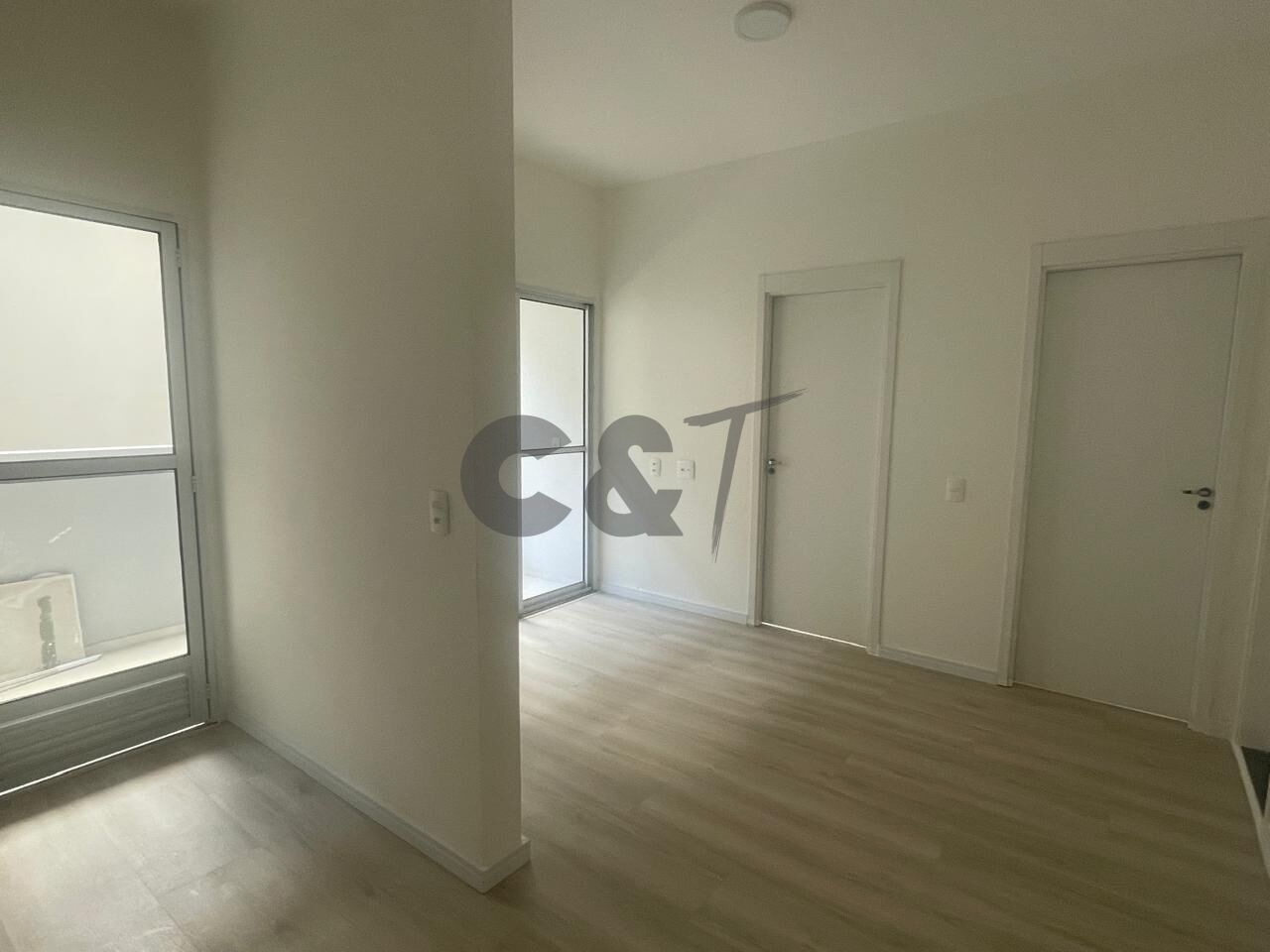 Apartamento para Venda - Várzea de Baixo