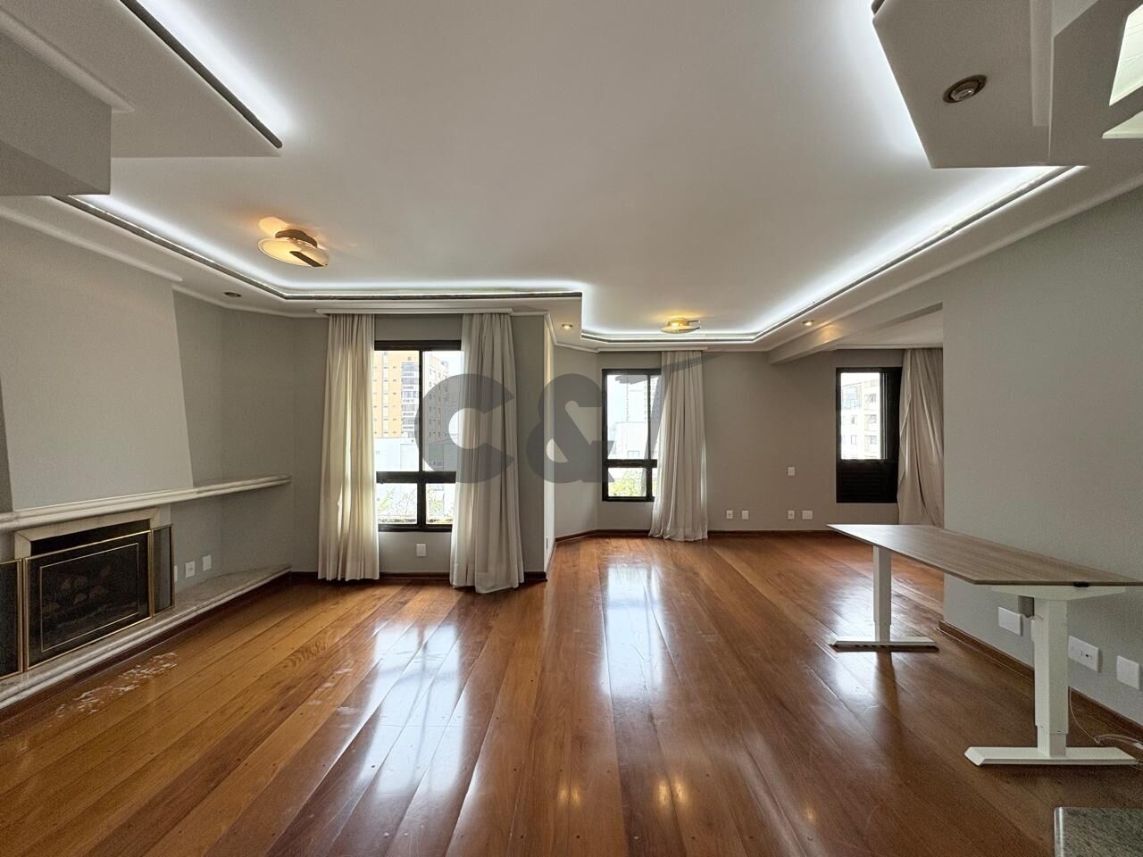 Apartamento para Locação - Moema