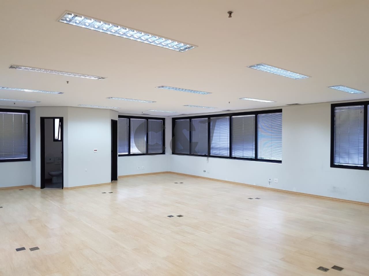 Conj. Comercial para Venda - Chácara Santo Antônio Zona Sul