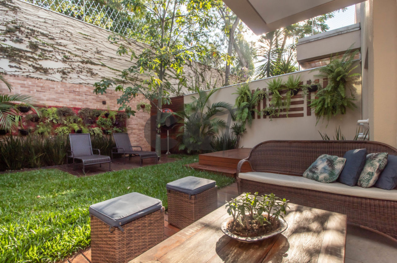 Casa de Condomínio para Venda - Chácara Monte Alegre