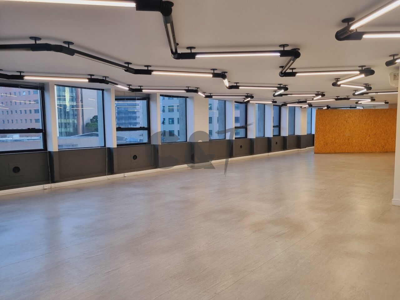 Conj. Comercial para Venda - Vila Olímpia