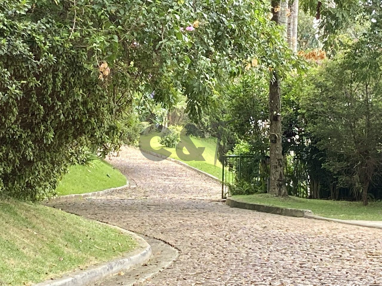Terreno para Venda - Chácara Flora