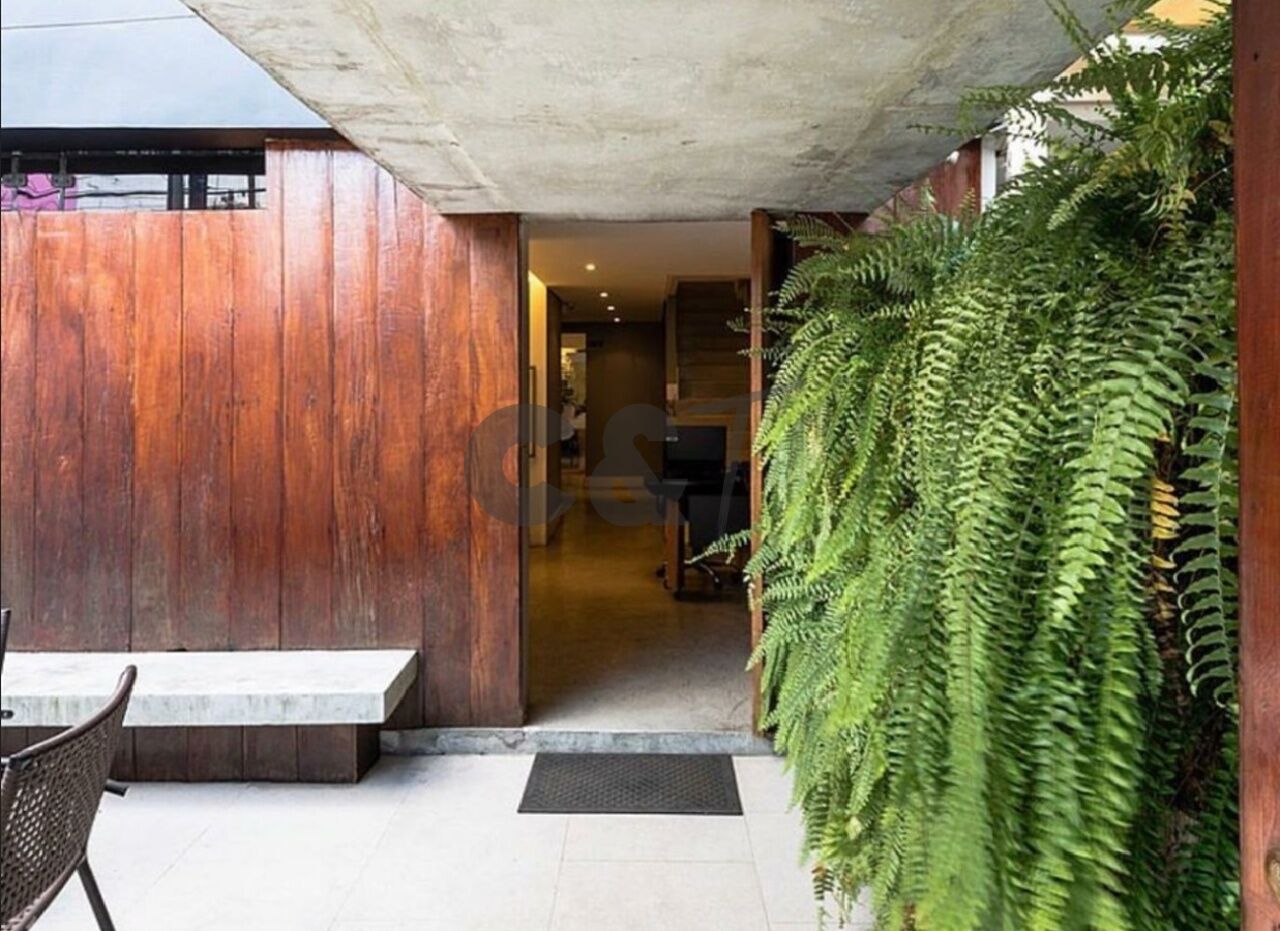 Casa Térrea Comercial para Venda - Vila Nova Conceição