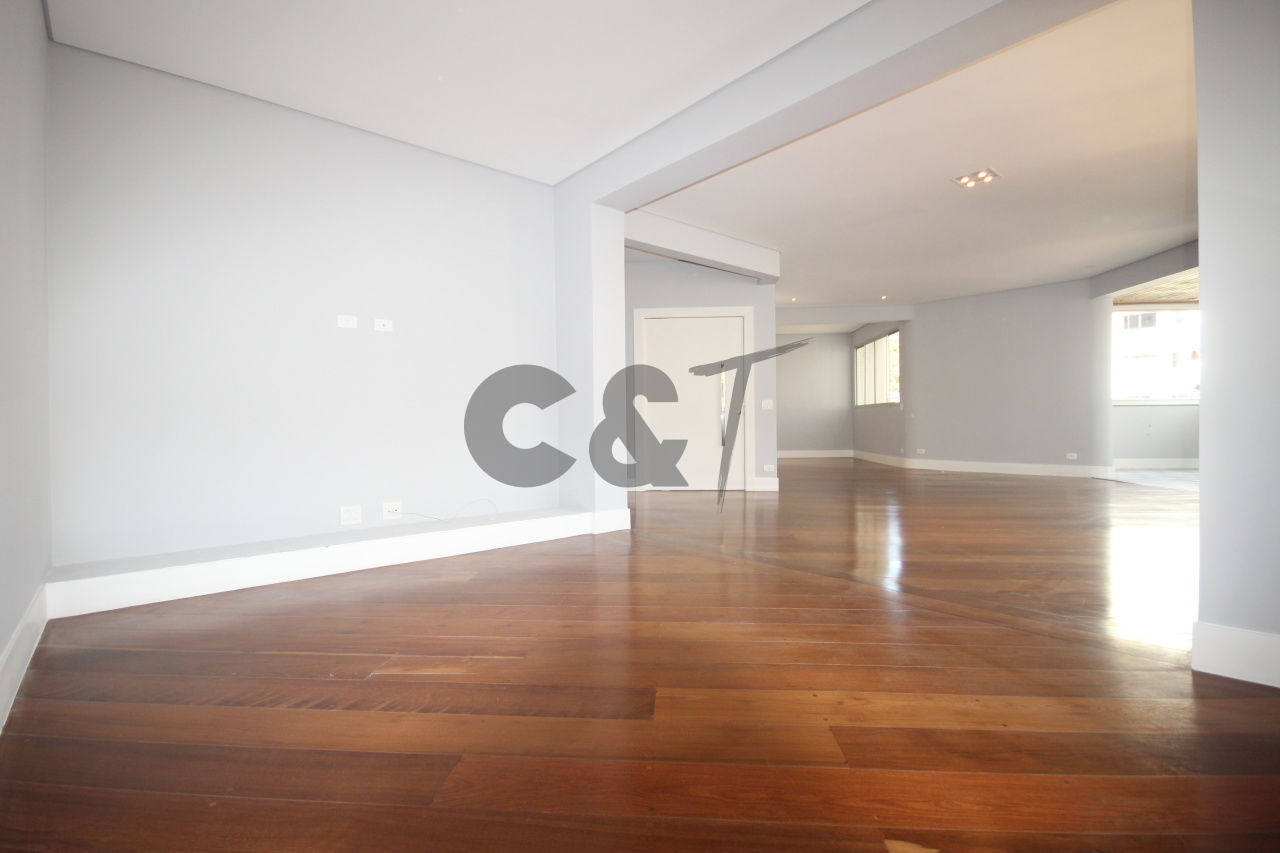 Apartamento para Venda - Moema