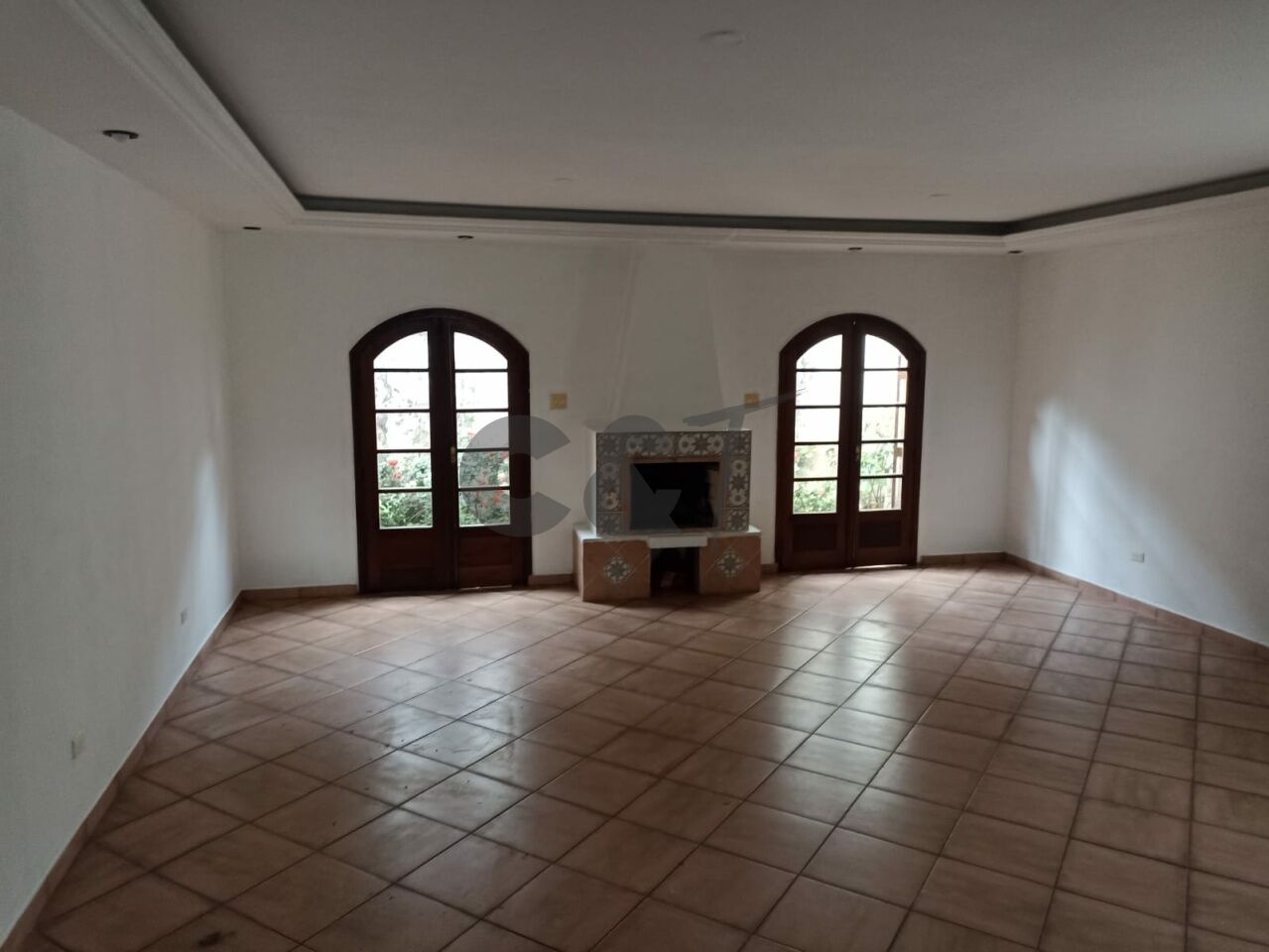 Sobrado para Venda - Granja Julieta