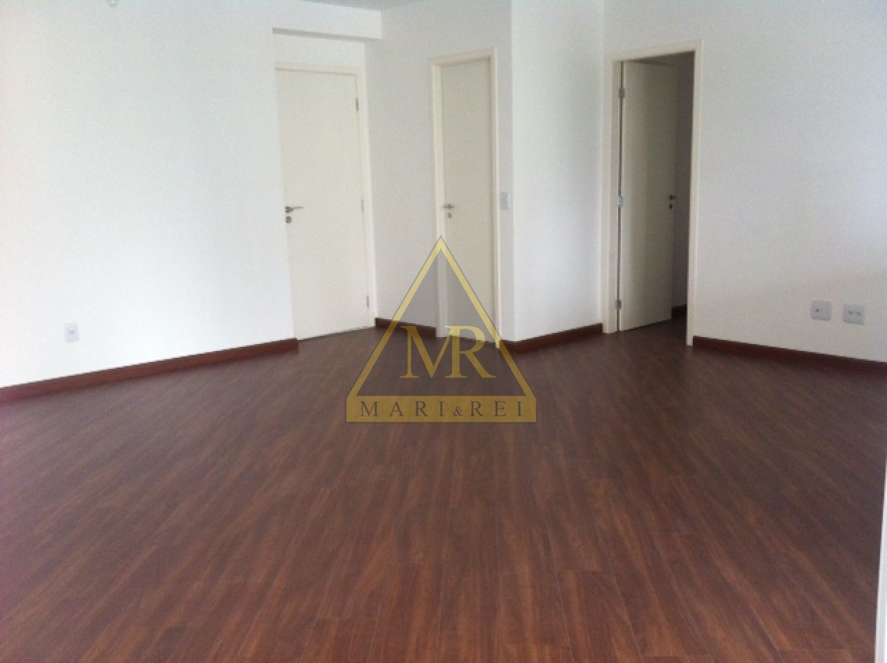 Apartamento para Venda - Vila Alexandria