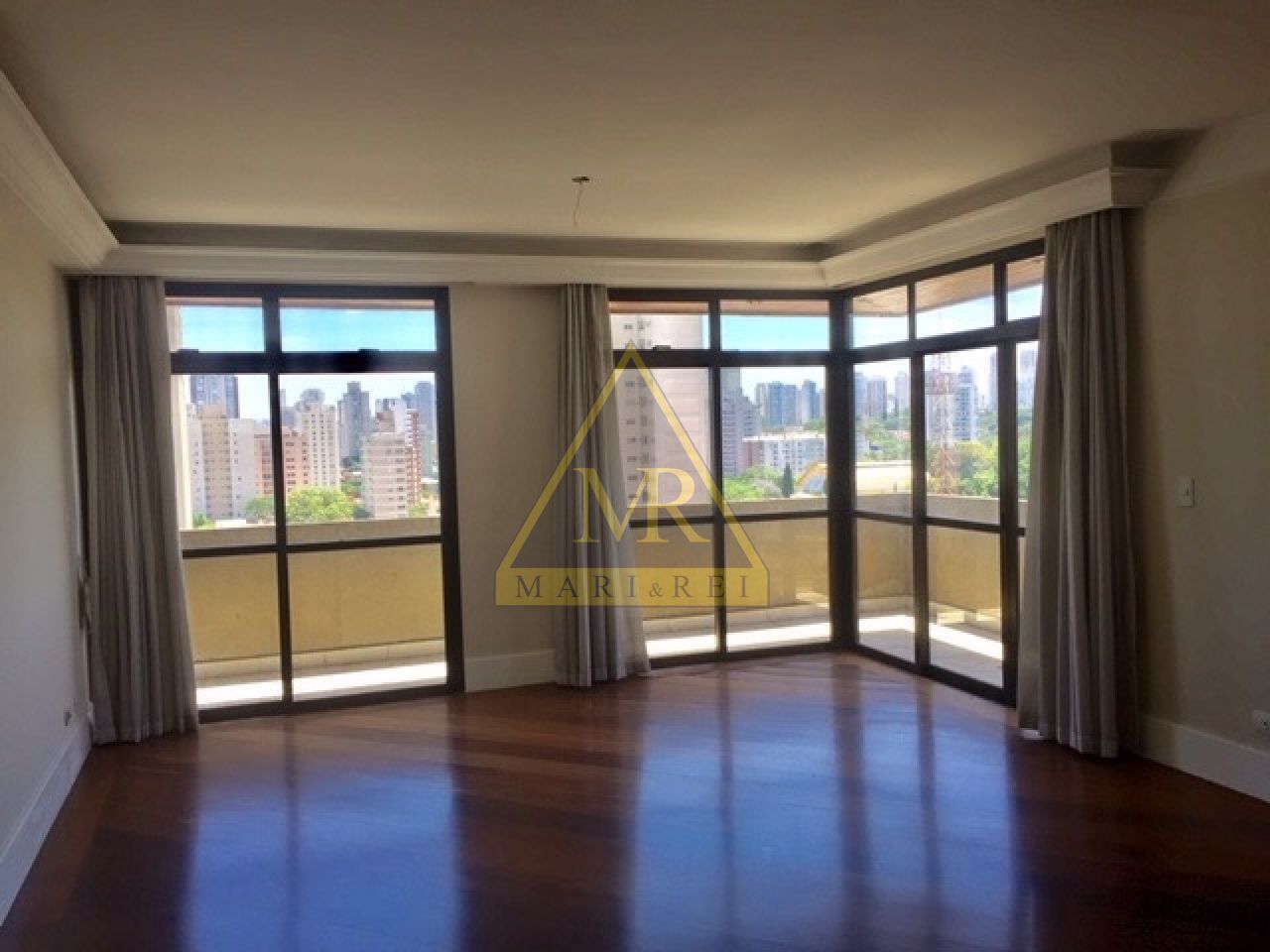 Apartamento para Venda - Chácara Santo Antônio Zona Sul