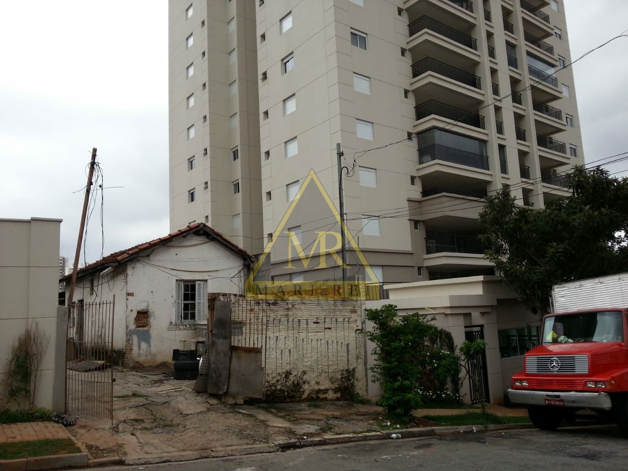 Casa Térrea para Venda - Bosque da Saúde