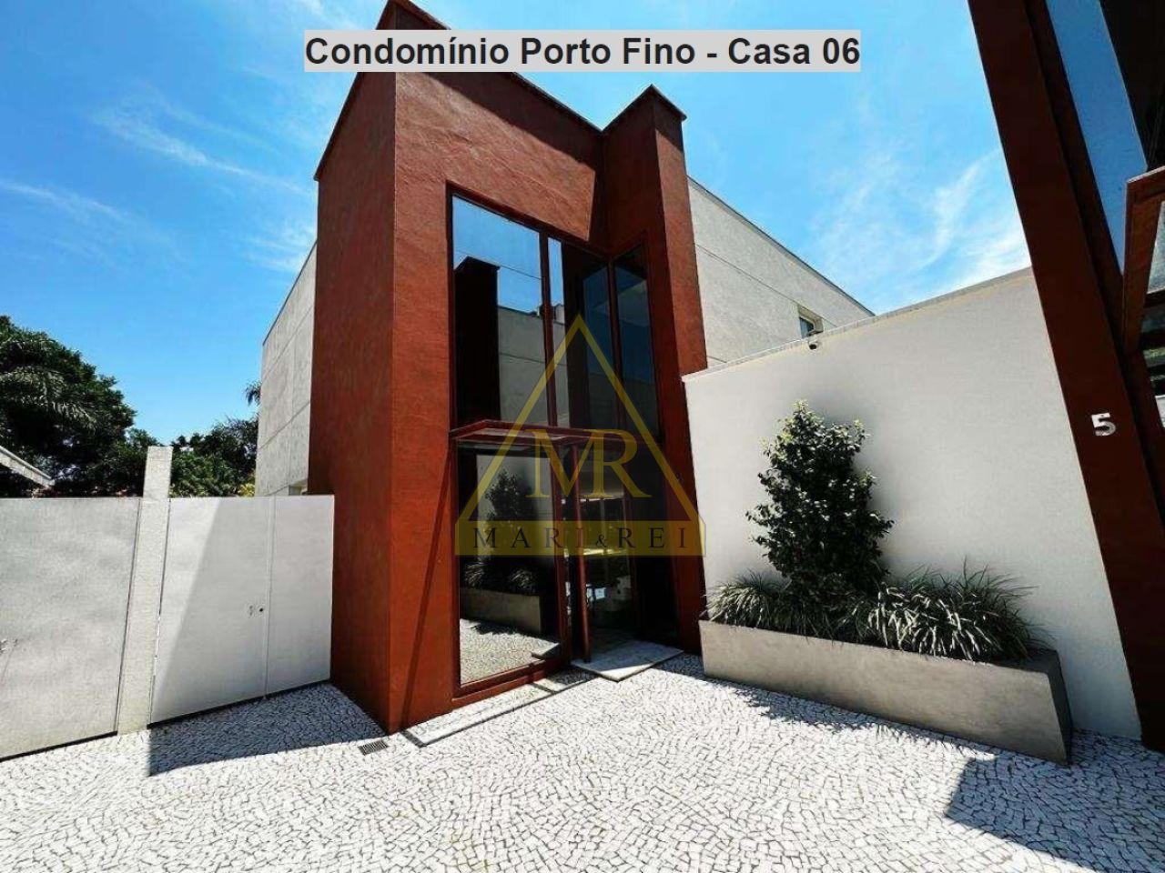 Condomínio para Venda - Parque Colonial